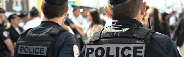 Drama u Francuskoj: Učenik nasrnuo na direktora , intervenisale jake policijske snage