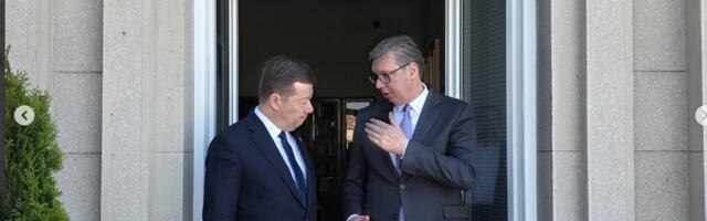 Vučić i Okamura razgovarali o svim temama od interesa za Srbiju i Češku, mediji pišu ko je Vučićev sagovornik