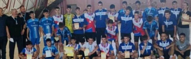 Učenici Osnovne škole “Trajko Stamenković” iz Leskovca državni prvaci u futsalu