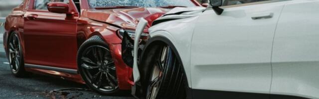 VOZIO SUPROTNIM SMEROM PA IZAZVAO SAOBRAĆAJNU NESREĆU U PANČEVU! Portiv vozača dačije će se podneti krivična prijava - POGINULA JEDNA OSOBA!