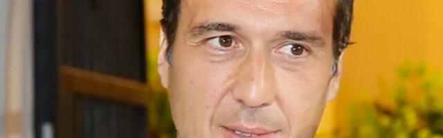 KOJOJ DAMI JE OVO NAMENJENO?! Mladen Mijatović objavio fotografiju POKLONA, a nije ni slutio da će ga jedna KESA ODATI (FOTO)