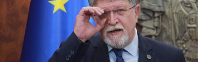 Picula i opozicioni hemoroidi: Brutalan komentar poslanika - totalno uništavanje piculića