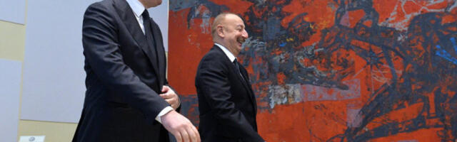 PREDSEDNIK VUČIĆ DOČEKAO ALIJEVA! Crveni tepih i počasna garda za predsednika Azerbejdžana!