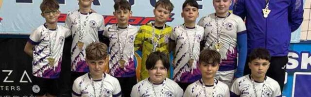 FK Petlić vicešampion Srbije: Veliki uspeh generacije 2015.