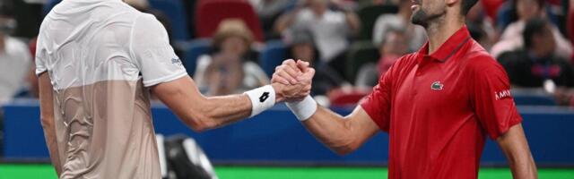 POZNATI TENISER PONIZIO ĐOKOVIĆA KAO NIKAD NIKO! Nole igrao povređen protiv njega, a on sada na sraman način priča o Srbinu: "Bio je to NAJLAKŠI MEČ"