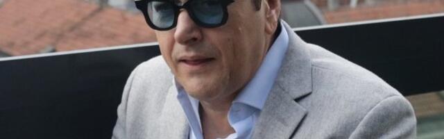 "NE BAVIM SE KUĆNIM POSLOVIMA, PODELILI SMO KO ŠTA RADI" Aco Pejović otkrio ŠOK-DETALJE iz porodičnog doma! (VIDEO)