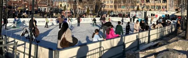 Ljekari: Zbog velikog zagađenja vazduha djeca ne treba da koriste klizalište