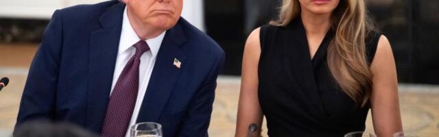 Pitali su Trampa šta je kupio Melaniji za Dan zaljubljenih, a njegov odgovor je hit "Bolje da vam to ne..."