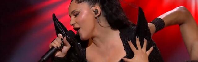 Mirna Radulović spektakulrno otvorila PZE 2026: Pevačica progvorila o Sari i Neveni sa kojima se takmičila na Evroviziji