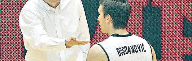 KO JE BIO DUŠKO VUJOŠEVIĆ, IKONA MODERNOG PARTIZANA? Stvarao je igrače za NBA, osvajao titule i odveo crno-bele na F4 Evrolige! Dugo se borio sa bolešću!