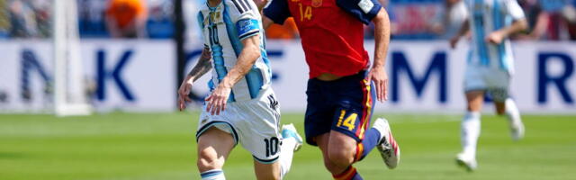 ARGENTINA NIJE ŠUTNULA 90. MINUTA, PA DOBILA CRVENI KARTON: Slavko Vinčić ukrao šou, ovako je isključen Enco Fernandez!