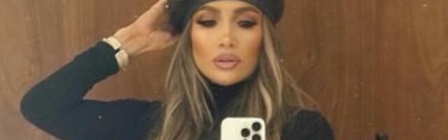 Privlačna kao čokolada: Dženifer Lopez u hit boji i kroju koji vladaju sezonom(FOTO)