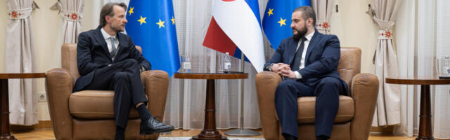 Susret Zukorlića i ambasadora EU: Fokus na dijalog i političku stabilnost