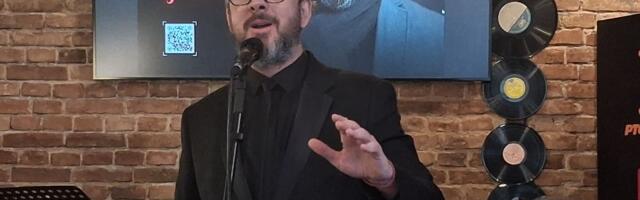 Muzički most između opere i tradicije: Marko Kalajanović predstavio album "Iskra ljubavi"