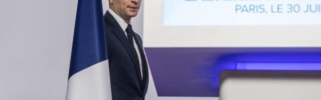 Scenario „noćne more“ za Brisel: Makronovi odlaze u zaborav, duel Berdela – Melanšon sve realniji