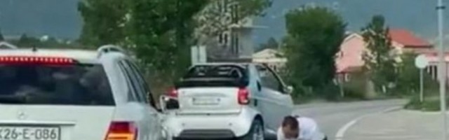 (VIDEO) PRESELA MU ŠAHOVNICA! Ceo Balkan priča o svadbi u Hercegovini, moglo je i tragično da se završi!