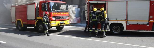 Požar u stanu na NBG, evakuisana žena