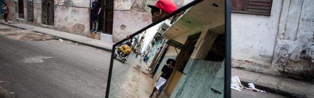 VIZUALIZATOR: Može li fotografija da nas spase od pseudo-stvarnosti?