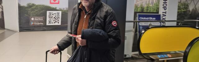 SUPRUGA I ĆERKA EMIRA KUSTURICE POSLE DUGO VREMENA U JAVNOSTI: Uslikali smo režisera sa porodicom kad su se najmanje nadali (FOTO)