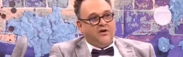 Oči povadiše: Blokader sa dna kace pobesneo na svoje zgubidane: Ne može da im oprosti što su nosili ove zastave