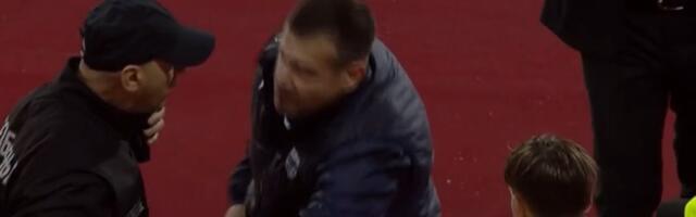 Šta se desilo posle meča Zvezda - Novi Pazar? Lalatović objašnjavao obezbeđenju da puste sina da uđe na teren