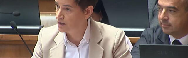 "PITAJ OPOZICIJU KOJA REKA TEČE ISPOD SAVSKOG MOSTA, REĆI ĆE - MORAVA!" Brnabić: Ponašate se kao skupina poltrona i tužibaba, jadna ova zemlja s vama (VIDEO)
