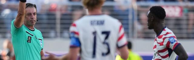 FIFA stala u odbranu sudije koji je dao crveni karton Baloganu
