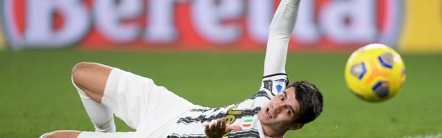 Alvaro Morata: Majstor da promaši nepromašivo, razbesneo je i Pirla (VIDEO)