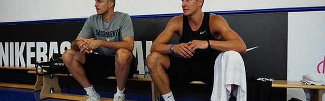 VELIKA DONACIJA IZ AMERIKE Bogdanović, Bjelica i Divac poslali novac za respiratore i maske u borbi protiv KORONA VIRUSA!