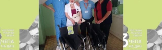 “Čepening” donira Klinici za kardiologiju u Nišu mehanička kolica
