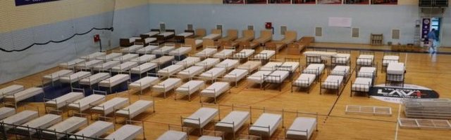 OVAKO IZGLEDA ČAČANSKI SAJAM: Plava hala spremna da primi obolele od korona virusa (Video)