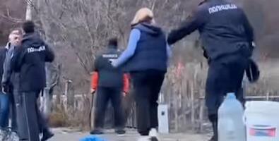 OTKRIVENO KO JE MUŠKARAC KOJI JE PRONAĐEN MRTAV U NIŠU: Komšije zatekle telo na gomili smeća, kod sebe nije imao dokumenta, a evo kako je identifikovan