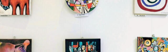 Ликовна „Страховања” у задатом формату