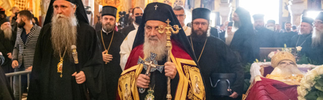 Miloš Jović: O dostojnima i nedostojnima