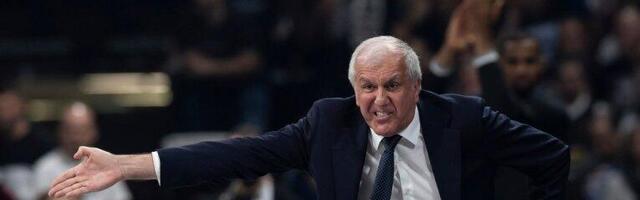 OBRADOVIĆ PREKOPIRAO TRINKIJERIJA: Da li je Žoc ovim gestom preokrenuo meč protiv Albe? (FOTO)