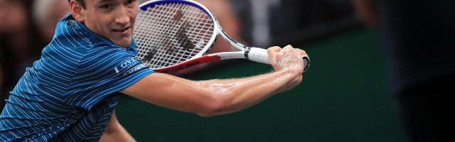 Medvedev prvi finalista Pariza