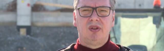 "MOJE IZVINJENJE JE BILO POTPUNO ISKRENO" Vučić: Ponosan sam kako smo obeležili jučerašnji dan, neki su išli u crkvu, neki držali minut ćutanja!