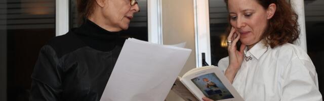 Putovanje od Suvojnice do Venecije uz Vesnu Trivalić: Održana promocija knjige "Ručni prtljag" Gordane Vlajić