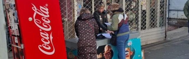 "Gospođa Miroslav", zloupotreba dece i haos: Skandali obeležili skupljanje potpisa za blokadere (VIDEO)