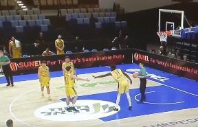 VELIKI SKANDAL U FIBA LIGI ŠAMPIONA: Ostali sa jednim igračem na terenu - meč prekinut!