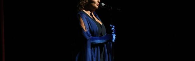 Oglasio se MUP - krivične prijave protiv šest osoba: Osumnjičeni da su ledenicama gađali Anu Bekutu na koncertu u Čačku