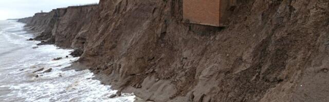 Nuklearni bunker ivici provalije: Pitanje je sata kada će ga more progutati - Izdato hitno upozorenje za turiste (FOTO/VIDEO)