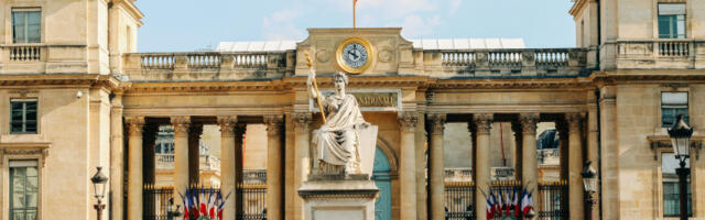 Француска влада тражи уштеде од 4 милијарде евра због последица рата