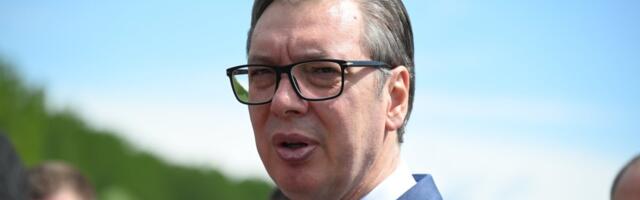 Vučićeva centralna poruka simpatizerima SNS: Sklonite se od budala, pametniji popušta