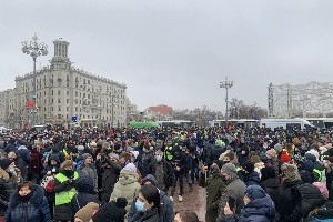Широм Русије протести подршке Наваљном, десетине ухапшених