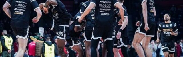 DEDA MRAZ OBLAČI CRNO-BELU ODEŽDU: Pobeda je imperativ - evo gde možete pratiti duel Partizana i Fenerbahčea!