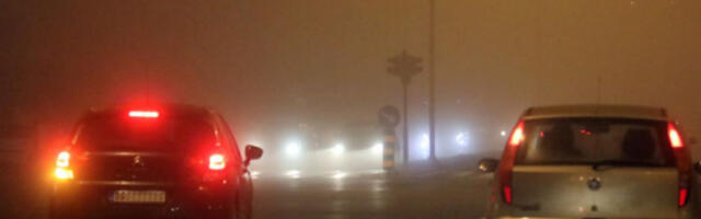 Опрез због магле и поледице