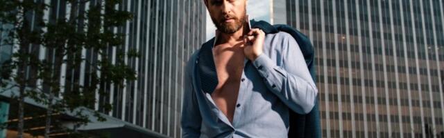 Žene otkidaju na ovako obučene frajere: Odevne kombinacije koje privlače pažnju - nema greške