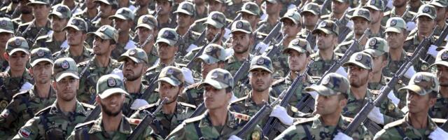 IRAN MOBILISAO MILION VOJNIKA! Teheran spreman za kopnenu invaziju Amerike, sve više dobrovoljaca i mladih!