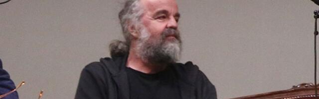 "Majstorski pripovedač koji složene teme učini uzbudljivim": Miljenko Jergović dobitnik prestižne književne nagrade